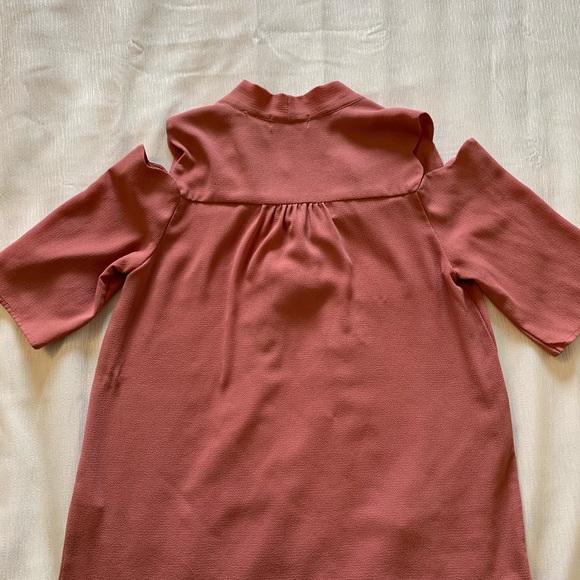 Women’s blouse - Picture 4 of 5
